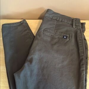 GAP Gray Chinos Classic Style